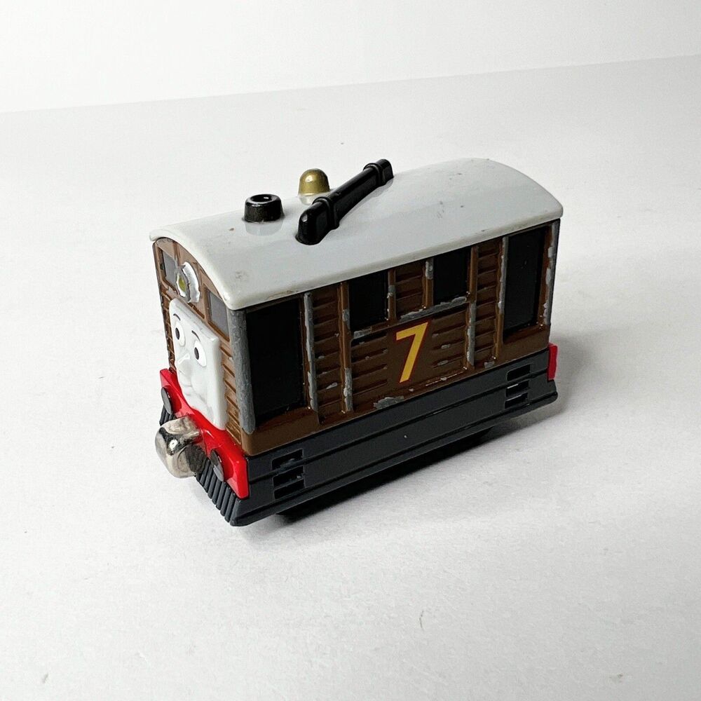 Thomas The Train Gullane 2009 Toby Magnetic Diecast Faint Noise TakenPlay Along